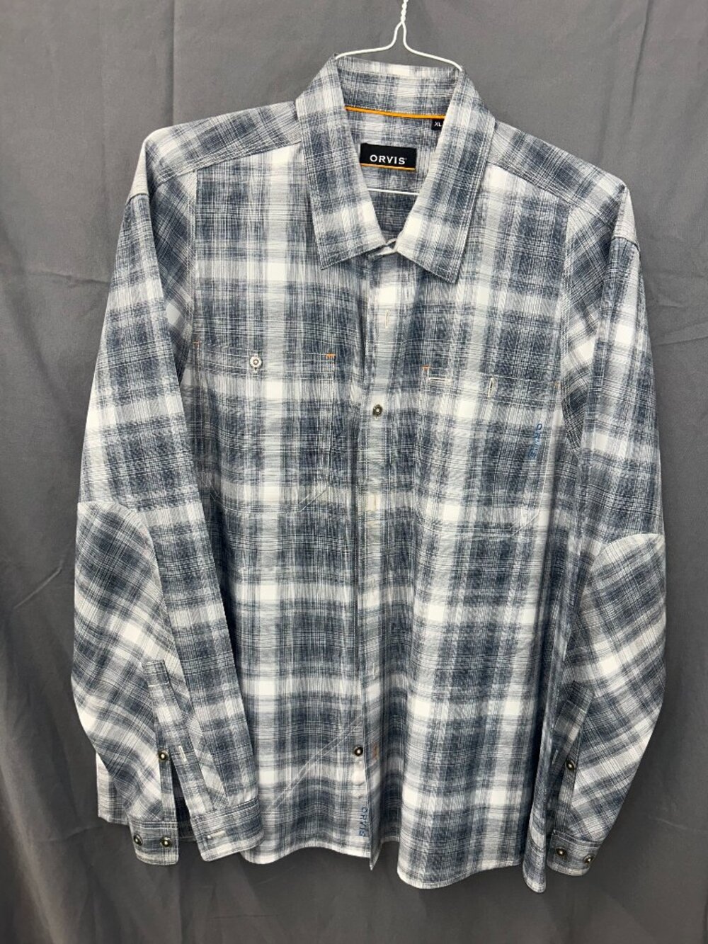 Orvis Men's Size‎ XL Blue Plaid Long Sleeve Shirt